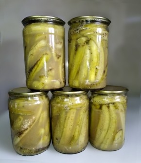 Огурцы-крокодилы: ароматная заготовка для зимы