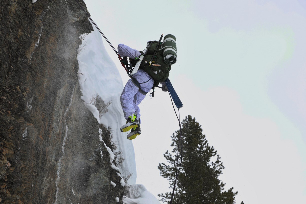 "Саянский марш-2026": кубок вооруженных сил России по ски-альпинизму вновь проходит в Ергаках — на базе Центра военно-спортивной подготовки "Саянский марш-2026": кубок вооруженных сил России по ски-альпинизму вновь проходит в Ергаках — на базе Центра военно-спортивной подготовки