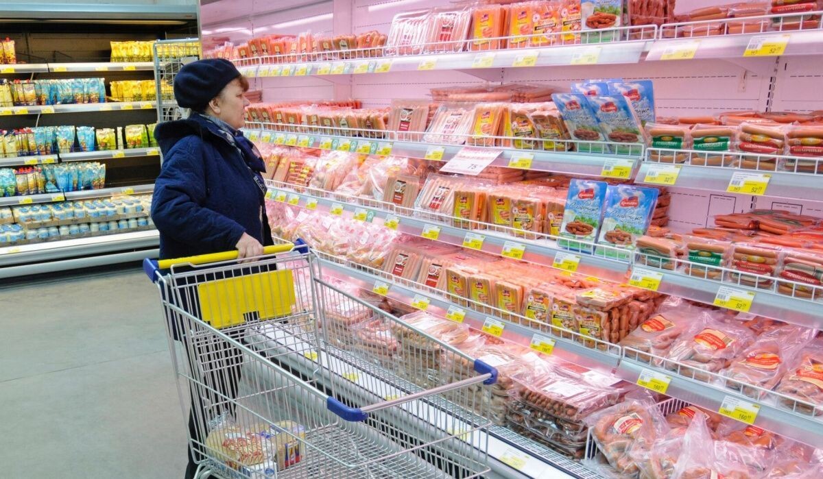 Законопроект о 'российской полке' перенесен на 2027 год: что изменится для рынка