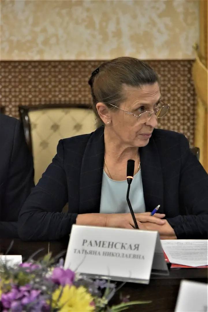 Профильные смены, трудоустройство на лето и поддержка нуждающихся: как в Хакасии организуют летний отдых для детей Профильные смены, трудоустройство на лето и поддержка нуждающихся: как в Хакасии организуют летний отдых для детей