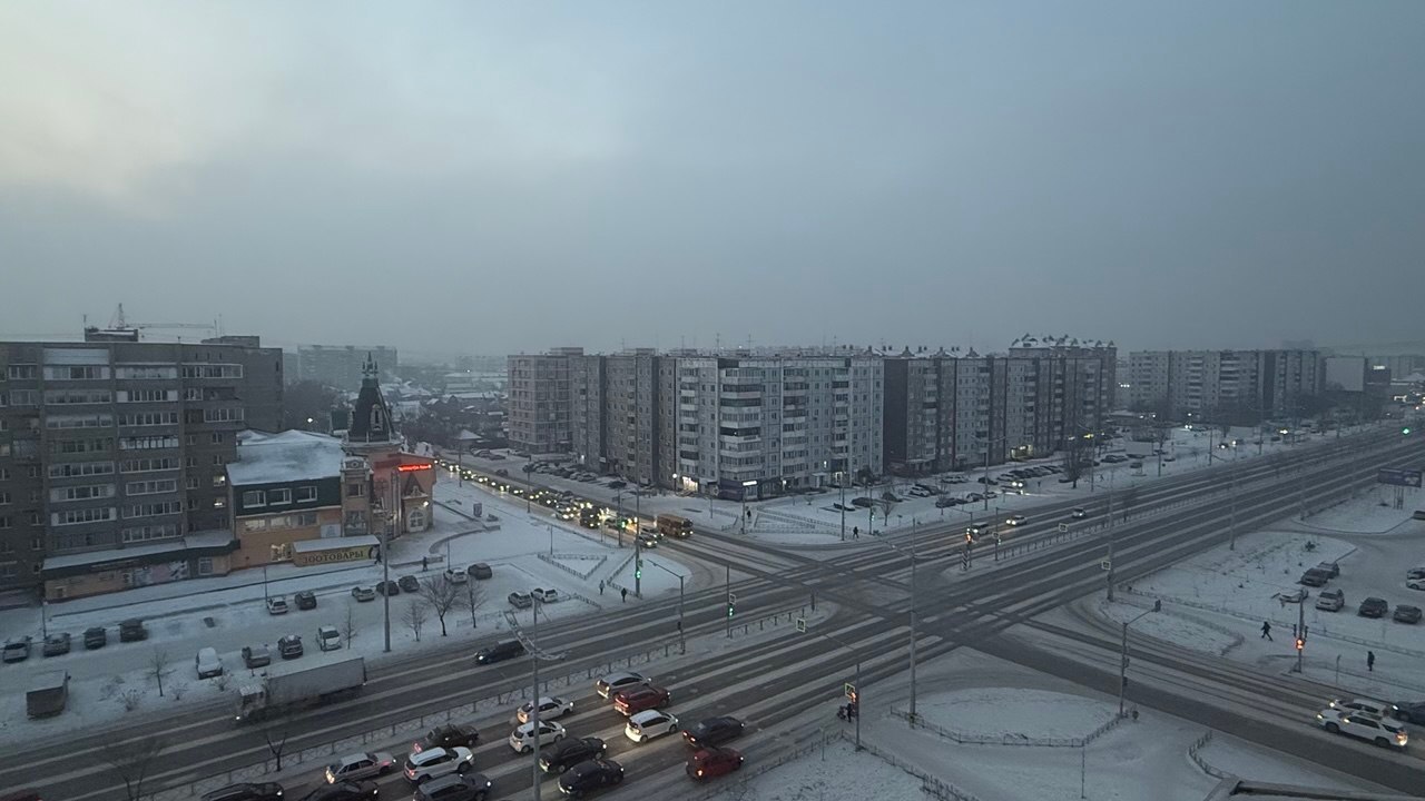 В 1997 году началось строительство первой очереди улицы Некрасова на протяжённости 1221 м, и уже после этого одна из главных городских магистралей стала постепенно преображаться В 1997 году началось строительство первой очереди улицы Некрасова на протяжённости 1221 м, и уже после этого одна из главных городских магистралей стала постепенно преображаться