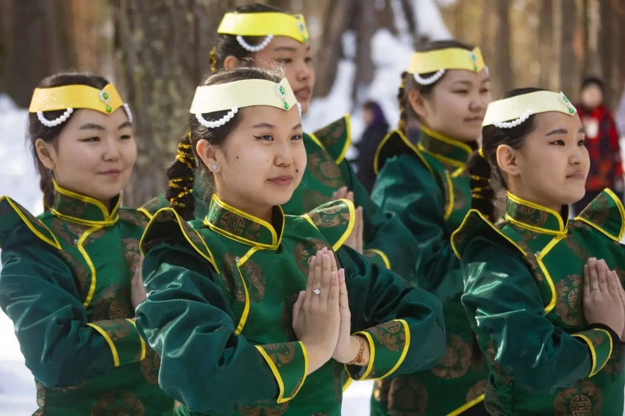 Ирина Волк: #ИсториясГеографией. Сегодня в рубрике «История с географией» расскажу об ярком этническом празднике народов Саяно-Алтая Чыл Пазы, что переводится как «Голова года» Ирина Волк: #ИсториясГеографией. Сегодня в рубрике «История с географией» расскажу об ярком этническом празднике народов Саяно-Алтая Чыл Пазы, что переводится как «Голова года»