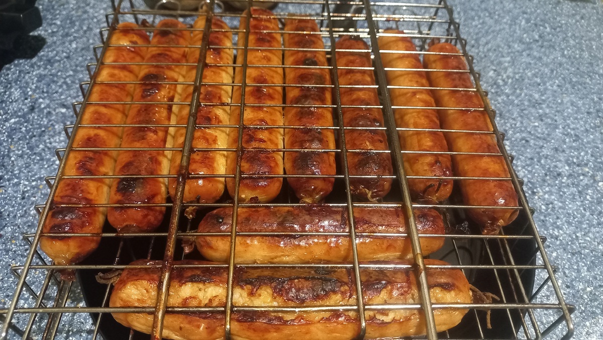 Уютные колбасные приключения и воспоминания о зиме