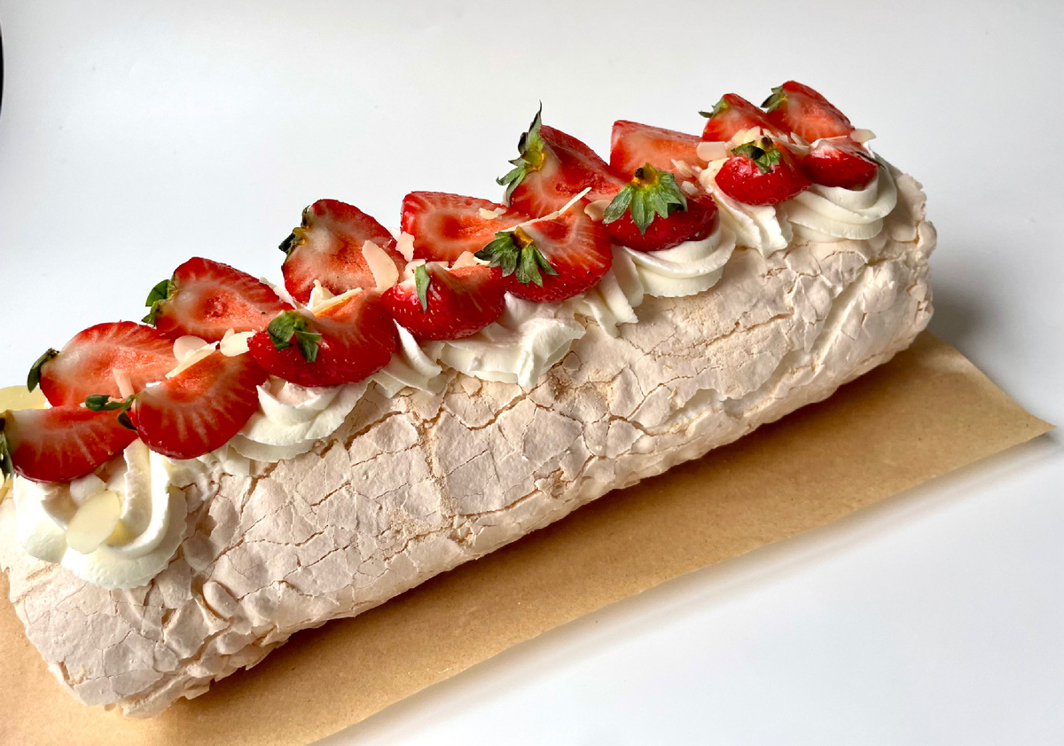 Идеальный меренговый рулет