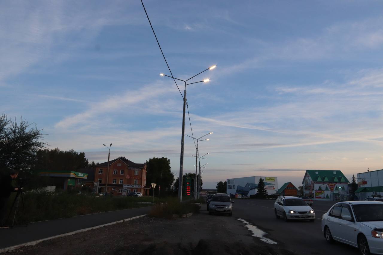 Строительство линии освещения на Итыгина в Абакане в этом году завершат Строительство линии освещения на Итыгина в Абакане в этом году завершат