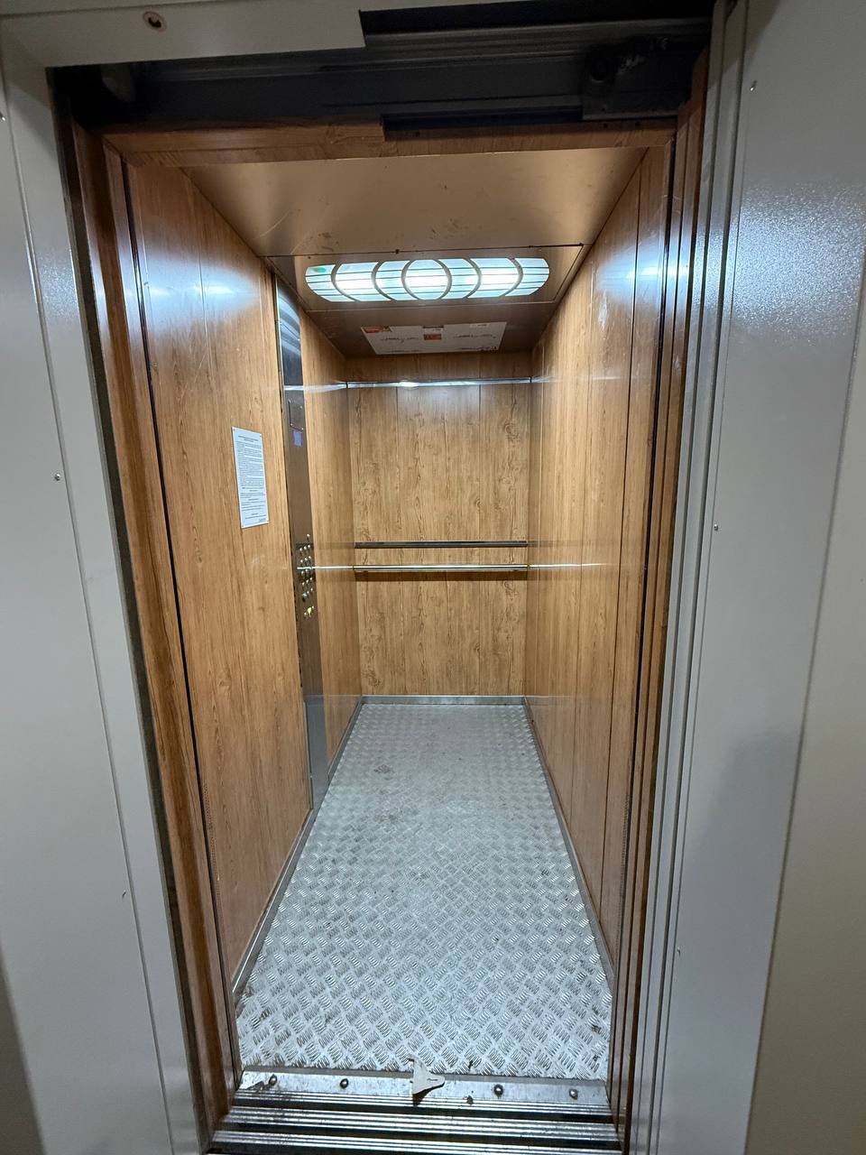 В Красноярске возбуждено уголовное дело по факту падения пассажирского лифта в жилом доме