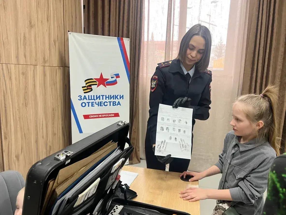 Транспортные полицейские Абакана провели встречу с семьями участников СВО Транспортные полицейские Абакана провели встречу с семьями участников СВО