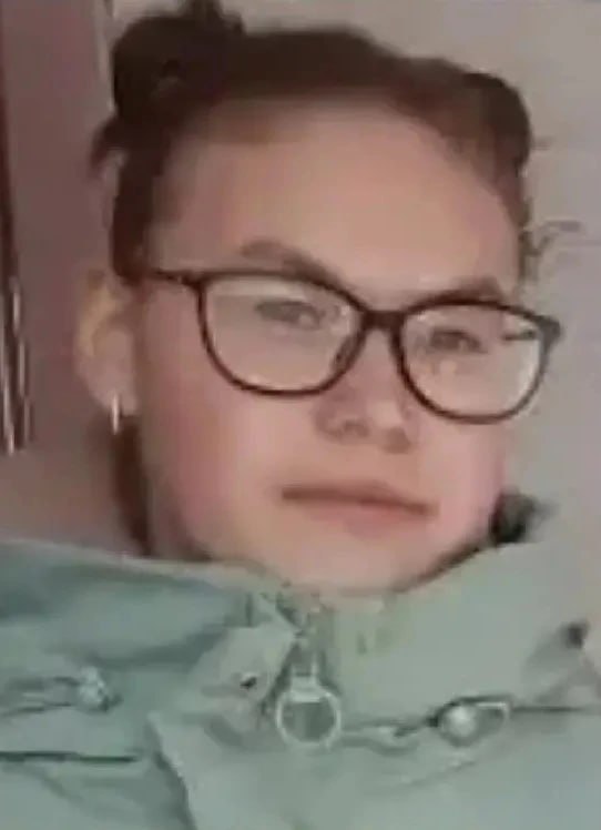 15-летнюю девочку третий день разыскивают в Хакасии, на поиски подростка ориентирован личный состав МВД, спасатели и волонтеры