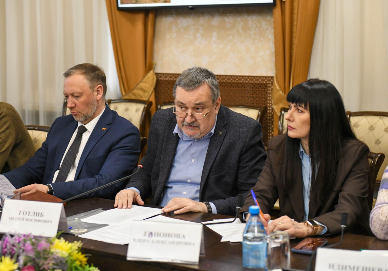 Валентин Коновалов: Правительство Хакасии уделяет повышенное внимание археологии Валентин Коновалов: Правительство Хакасии уделяет повышенное внимание археологии