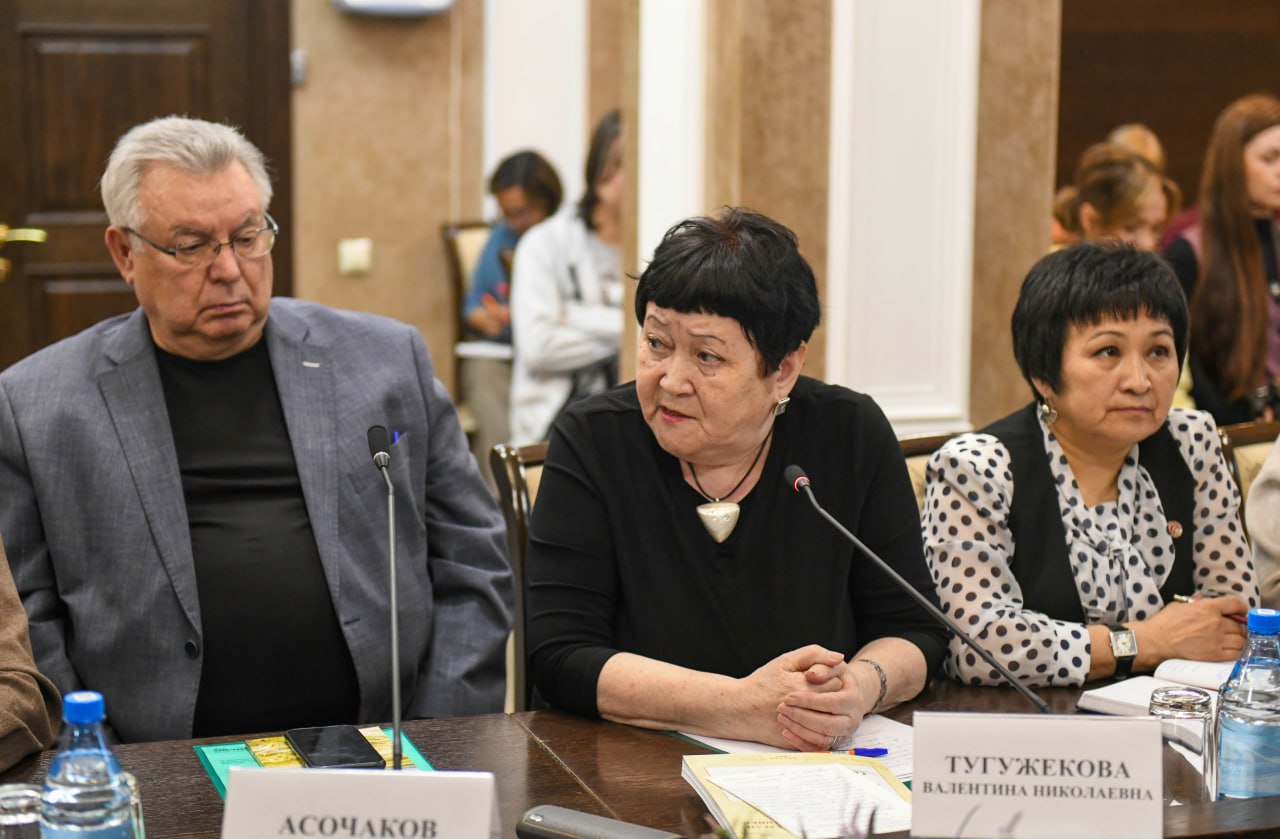 Валентин Коновалов: Правительство Хакасии уделяет повышенное внимание археологии Валентин Коновалов: Правительство Хакасии уделяет повышенное внимание археологии