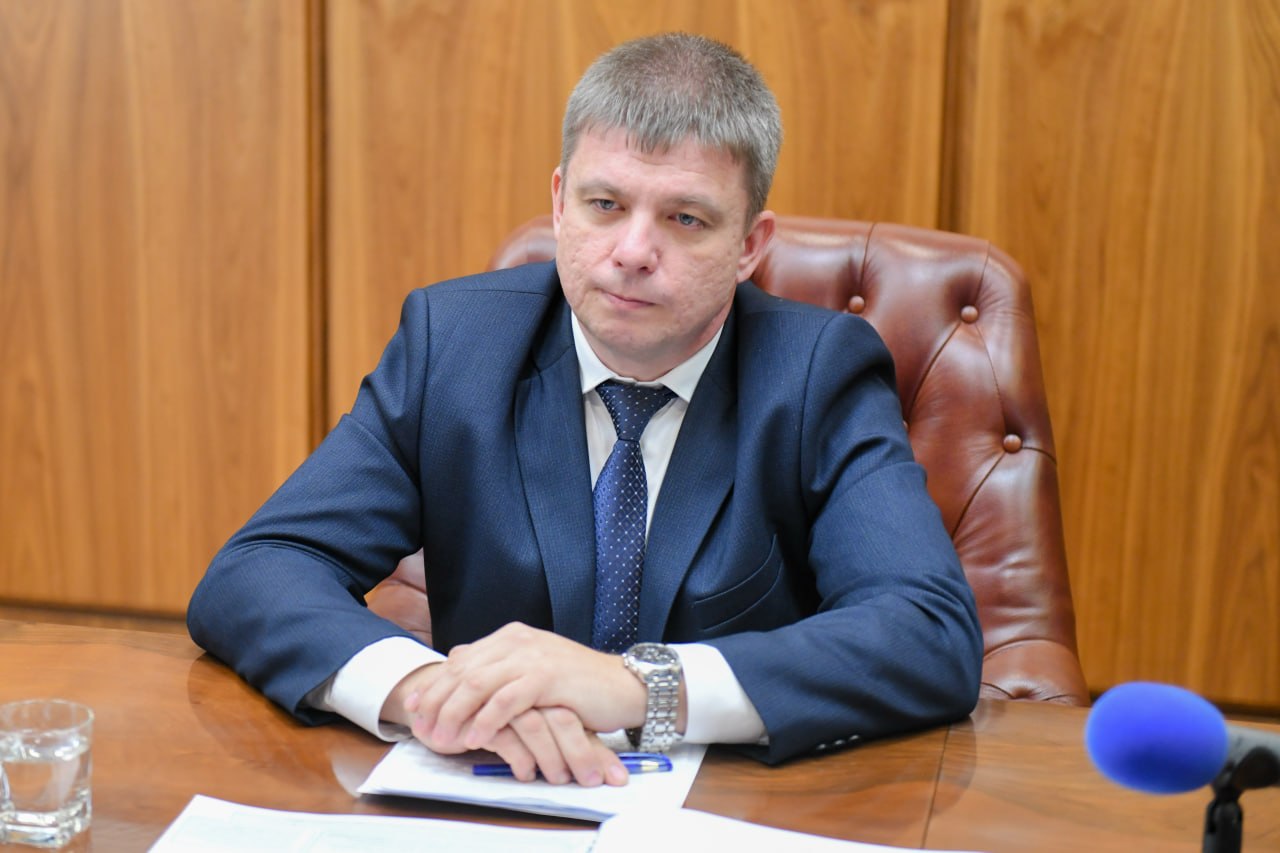 Валентин Коновалов: Министр здравоохранения Хакасии Максим Максимов доложил о результатах работы ведомства в 2025 году Валентин Коновалов: Министр здравоохранения Хакасии Максим Максимов доложил о результатах работы ведомства в 2025 году