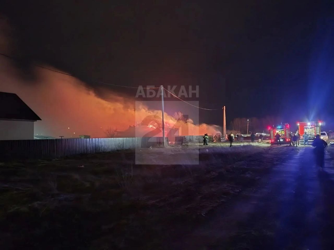 Сгорел дом по ул. Бородинская. Это 4 подрайон 5 района Сгорел дом по ул. Бородинская. Это 4 подрайон 5 района