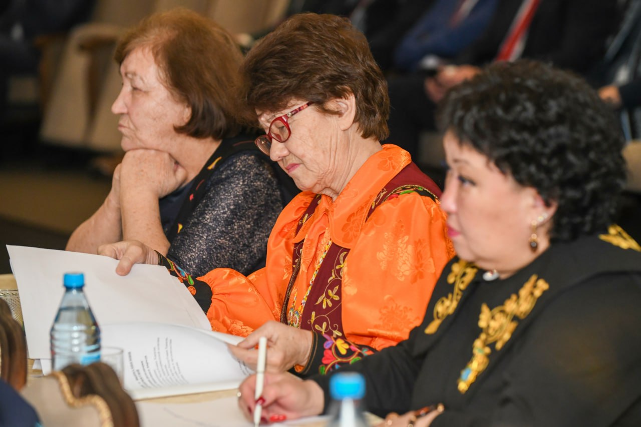 Валентин Коновалов: Выступил на XV Съезде хакасского народа Валентин Коновалов: Выступил на XV Съезде хакасского народа