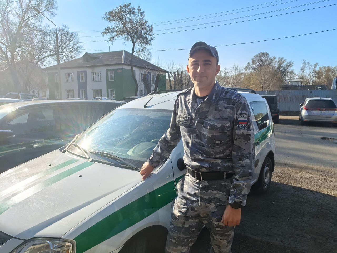 «Мне показалось — там ребёнок!»: попытку взлома автомобиля предотвратил абаканский судебный пристав «Мне показалось — там ребёнок!»: попытку взлома автомобиля предотвратил абаканский судебный пристав