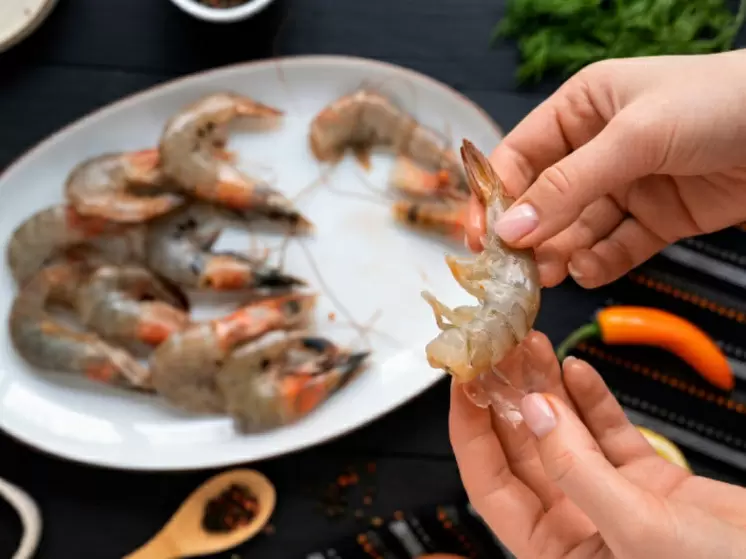 Как выбрать натуральные креветки: полезные советы для любителей морепродуктов