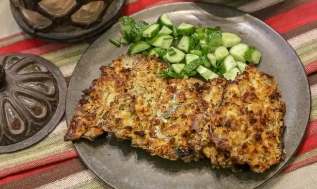 Хрустящая сельдь: запеченная в хлебной панировке с изюминкой