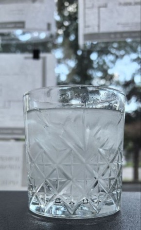 Газировка или минеральная вода: чем различаются и что выбрать?