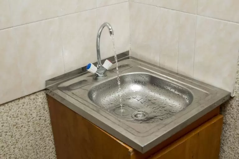 Кухонные губки под угрозой: что нужно знать для безопасности на кухне