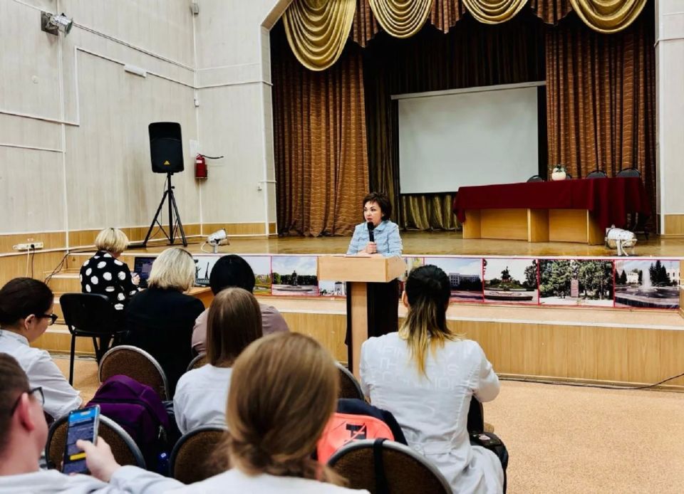 100 ���������� ����������� � ������� � ���� ����