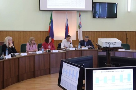 Координационный совет по развитию малого и среднего предпринимательства и конкуренции в городе Абакане обсудил с Главой города Абакана Алексеем Лемин итоги социально-экономического развития республиканской столицы в 2025...