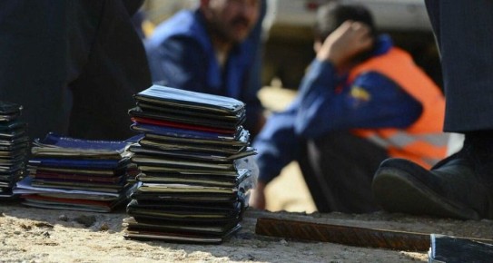 Почти 380 тысяч рублей заплатит предприниматель из Черногорска- на его строительном объекте незаконно работали мигранты