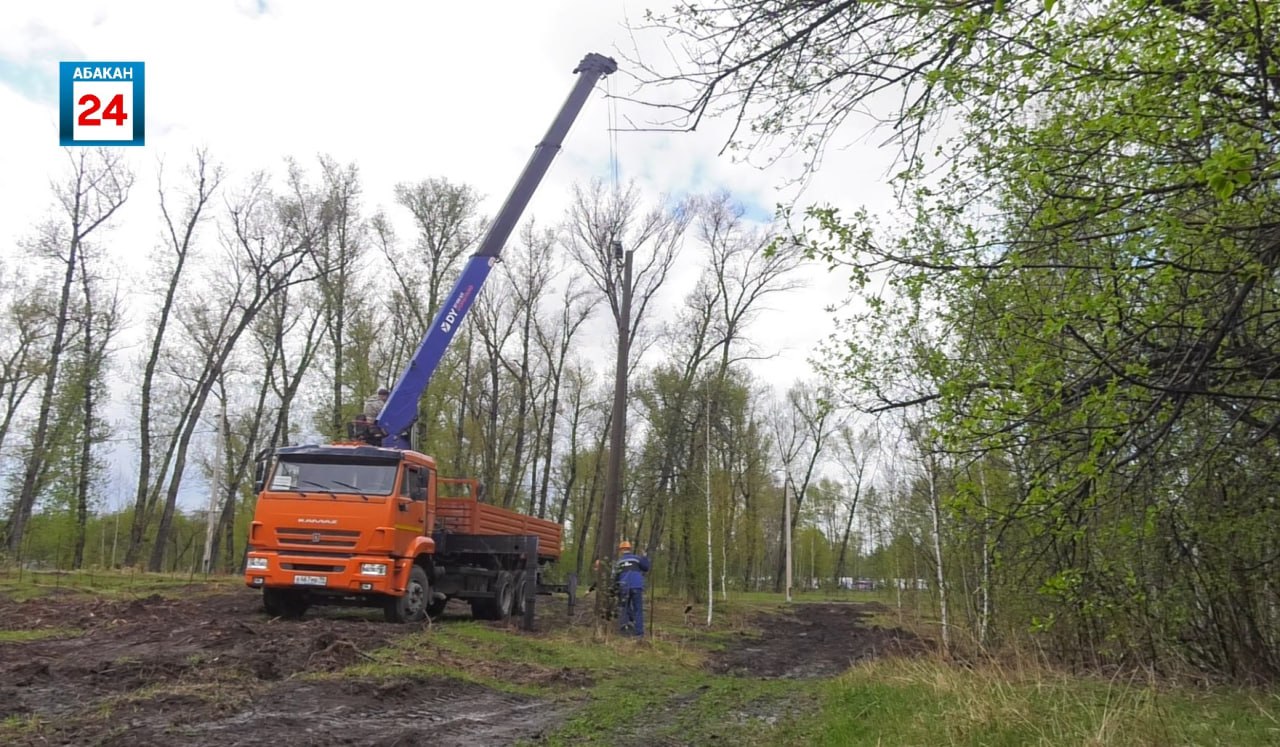Первые 200 яблонь сорта «Мечта» высадили в абаканском Парке Культуры и Отдыха Первые 200 яблонь сорта «Мечта» высадили в абаканском Парке Культуры и Отдыха