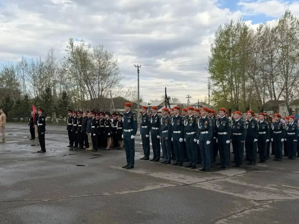 Сегодня в Усть-Абакане прошла генеральная репетиция Парада Победы у мемориала «Вечная слава» Сегодня в Усть-Абакане прошла генеральная репетиция Парада Победы у мемориала «Вечная слава»