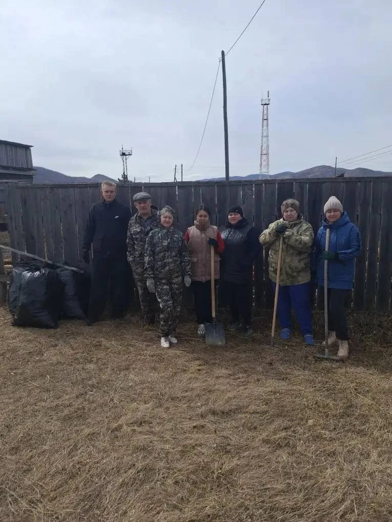 В Хакасии стартовала ежегодная большая уборка лесов и прилегающих территорий В Хакасии стартовала ежегодная большая уборка лесов и прилегающих территорий