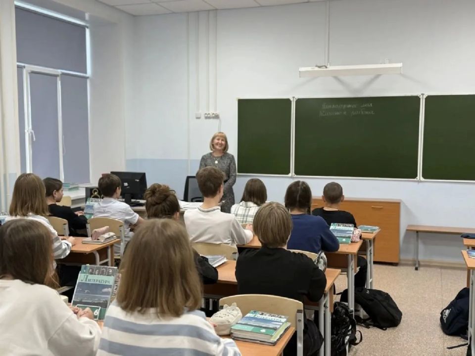 Высокого звания удостоены абаканские учителя русского языка и литературы Высокого звания удостоены абаканские учителя русского языка и литературы