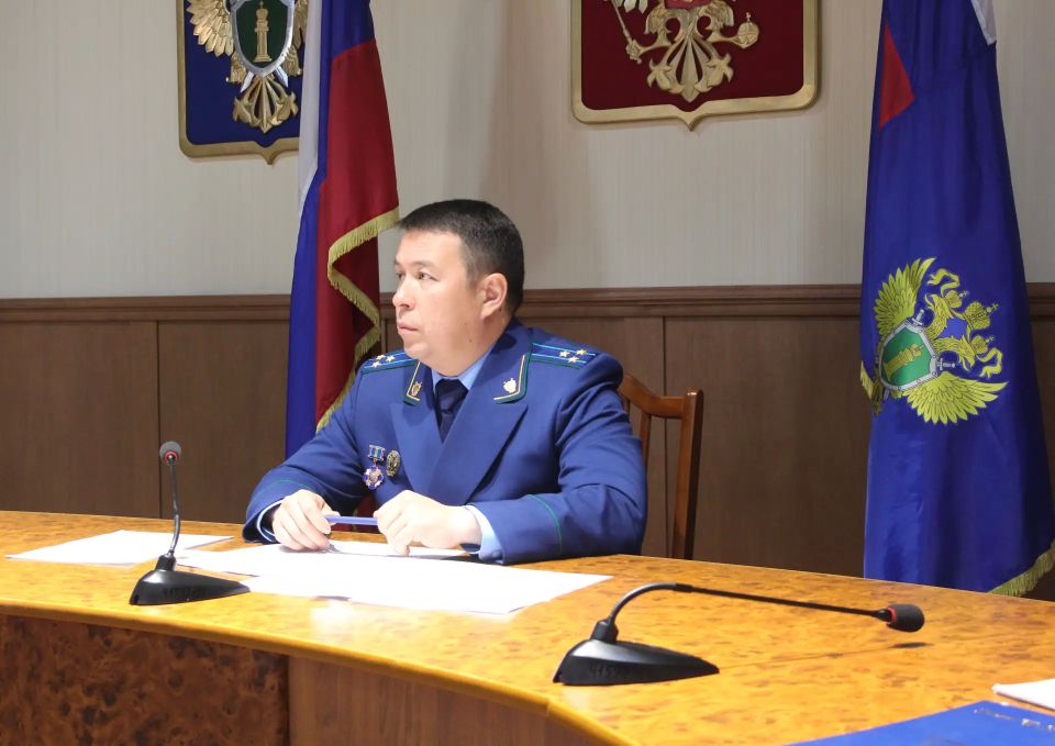 В прокуратуре Республики Хакасия под председательством первого заместителя прокурора республики Ана Антона Вячеславовича проведено заседание межведомственной рабочей группы по противодействию преступлениям в сфере экономики