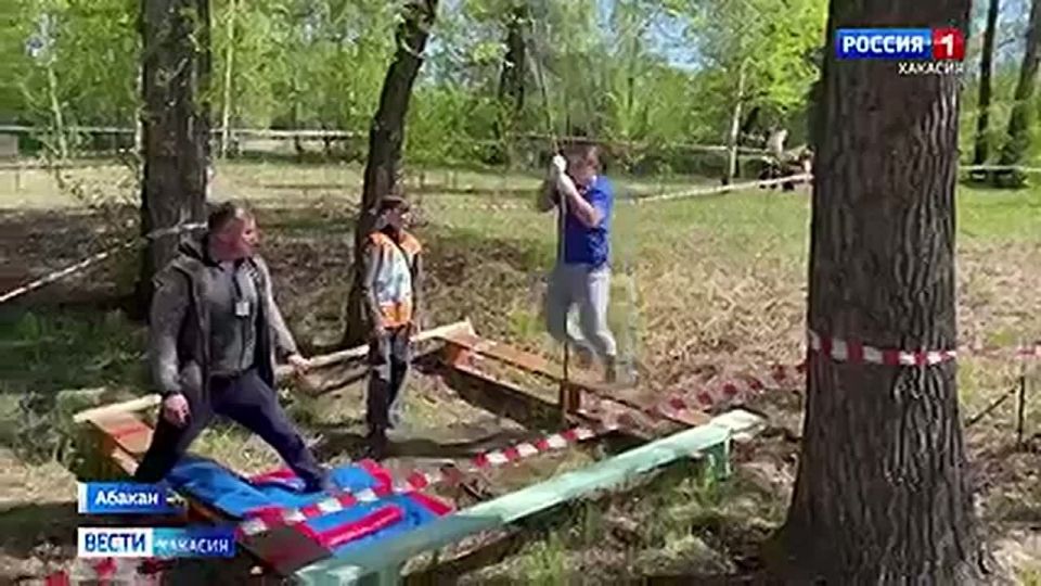 Вместо парт и учебников — палатки и костры: педагоги Абакана провели ежегодный турслёт