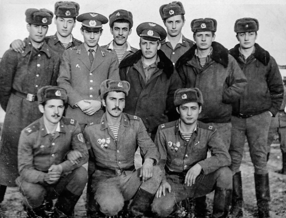 Честь имею!. Это выражение из Кодекса офицерской чести Честь имею!. Это выражение из Кодекса офицерской чести