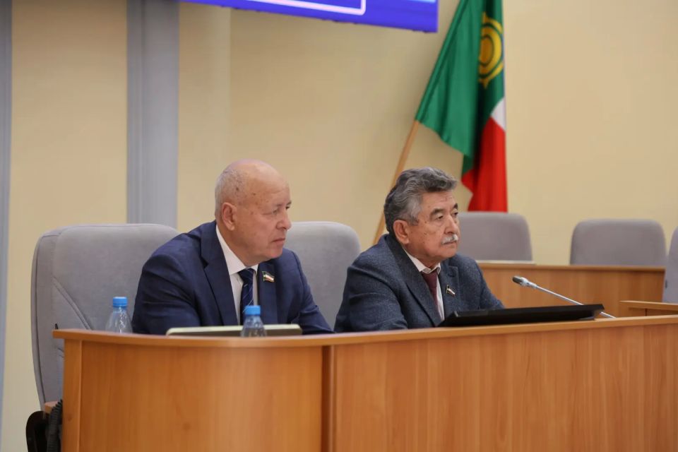 В Хакасии публично обсудили исполнение бюджета за 2025 год В Хакасии публично обсудили исполнение бюджета за 2025 год