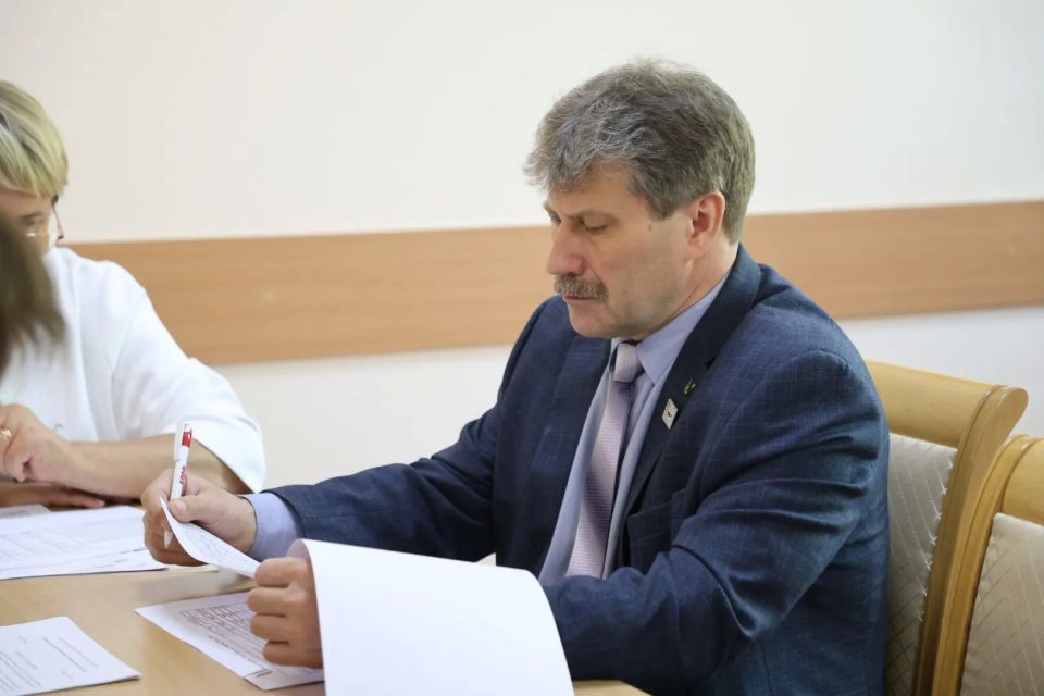 На комитете по здравоохранению и социальной политике рассмотрены вопросы предстоящей сессии На комитете по здравоохранению и социальной политике рассмотрены вопросы предстоящей сессии