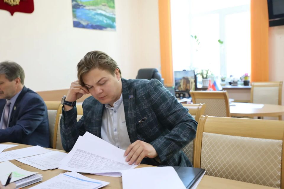 На комитете по здравоохранению и социальной политике рассмотрены вопросы предстоящей сессии На комитете по здравоохранению и социальной политике рассмотрены вопросы предстоящей сессии