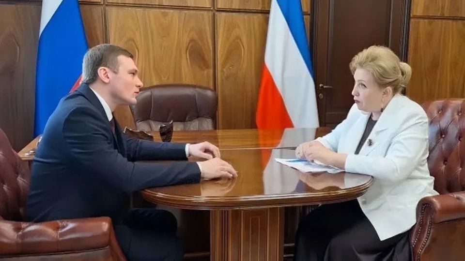 Приёмная кампания: глава Хакасии встретился с ректором ХГУ