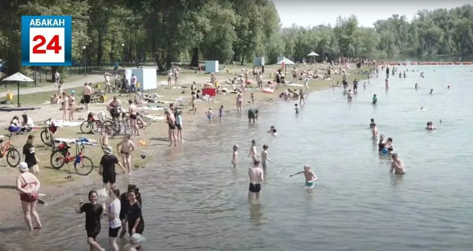 Купальный сезон в Абакане официально открывается 6 июня, на пост в городском Парке Культуры и Отдыха заступят спасатели, они будут дежурить ежедневно