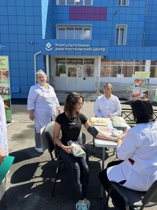 «Площадка здоровья» на территории Республиканской детской больницы приняла пациентов 1 июня «Площадка здоровья» на территории Республиканской детской больницы приняла пациентов 1 июня