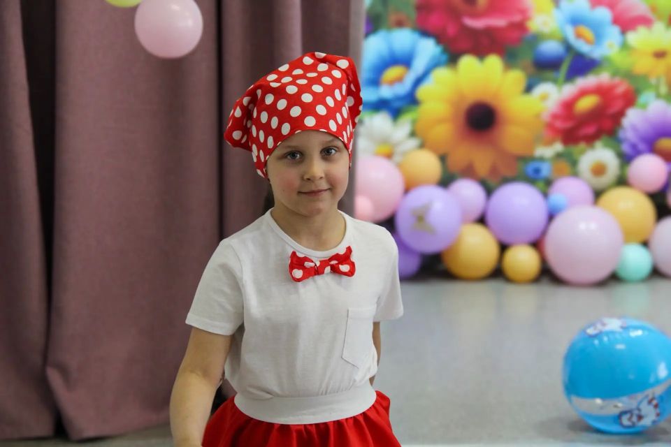 Офицеры СК России поздравили воспитанников Краевого центра семьи и детей с наступлением лета и главным детским праздником! Офицеры СК России поздравили воспитанников Краевого центра семьи и детей с наступлением лета и главным детским праздником!
