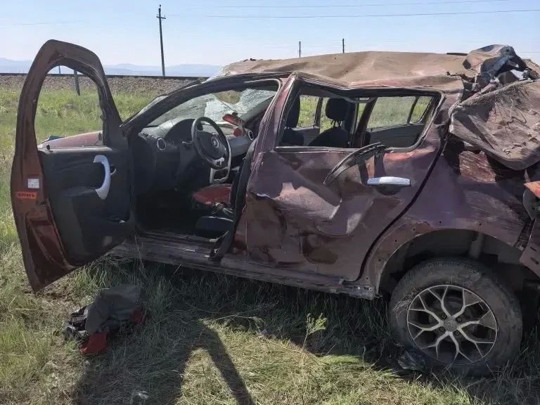 В Республике Хакасия женщина подозревается в совершении дорожно-транспортного происшествия, в котором погибли двое пассажиров В Республике Хакасия женщина подозревается в совершении дорожно-транспортного происшествия, в котором погибли двое пассажиров