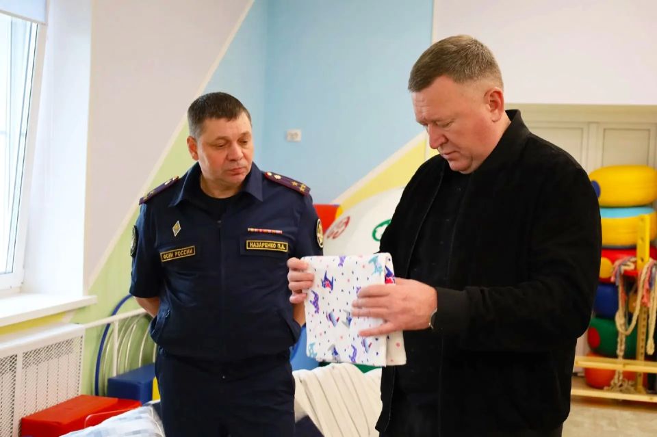 Заместитель главы Хакасии высоко оценил продукцию для детсадов Алтайского района