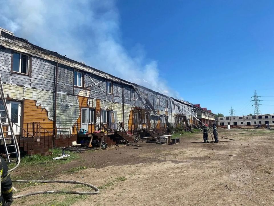 За сутки в Хакасии от огня пострадали два многоквартирных дома За сутки в Хакасии от огня пострадали два многоквартирных дома