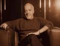 НА НОЧЬ ГЛЯДЯ…. Молчание и улыбка — это два мощных оружия