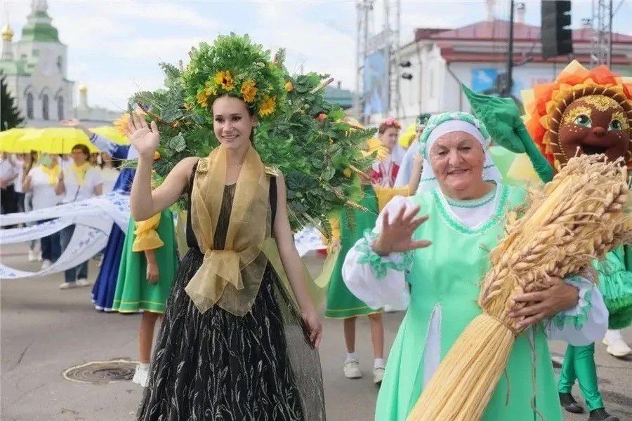 12 июня едем на праздник в Минусинск 12 июня едем на праздник в Минусинск
