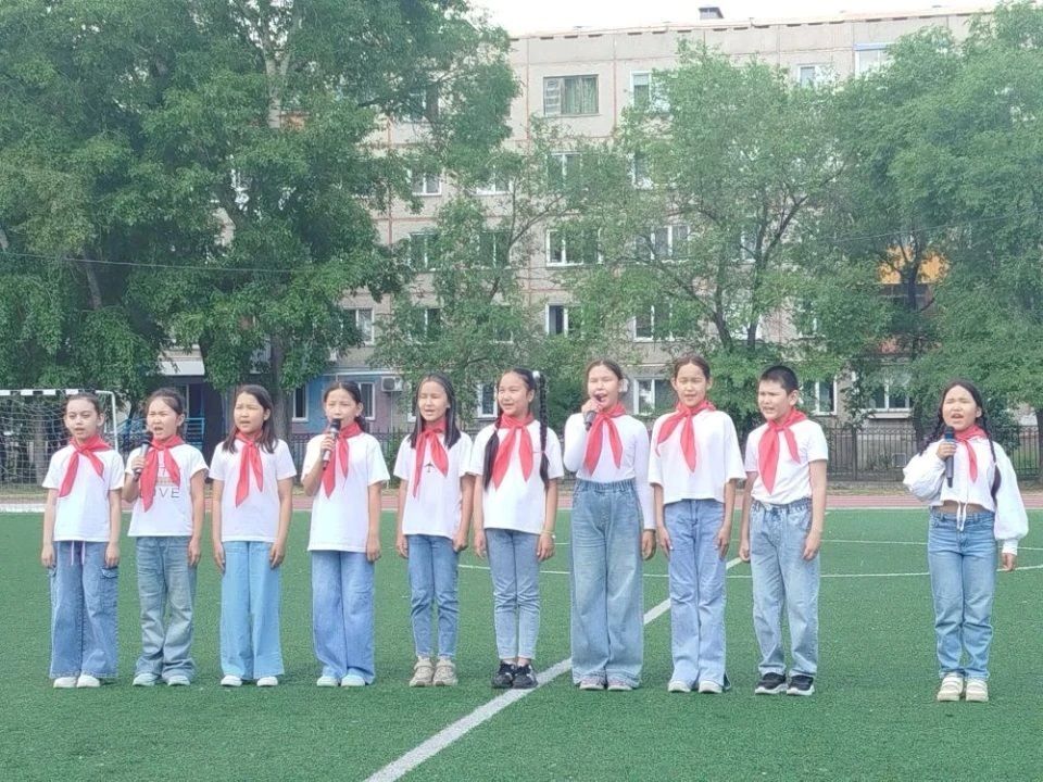 В Абакане прошёл фестиваль «Zащитим мир творчеством» В Абакане прошёл фестиваль «Zащитим мир творчеством»