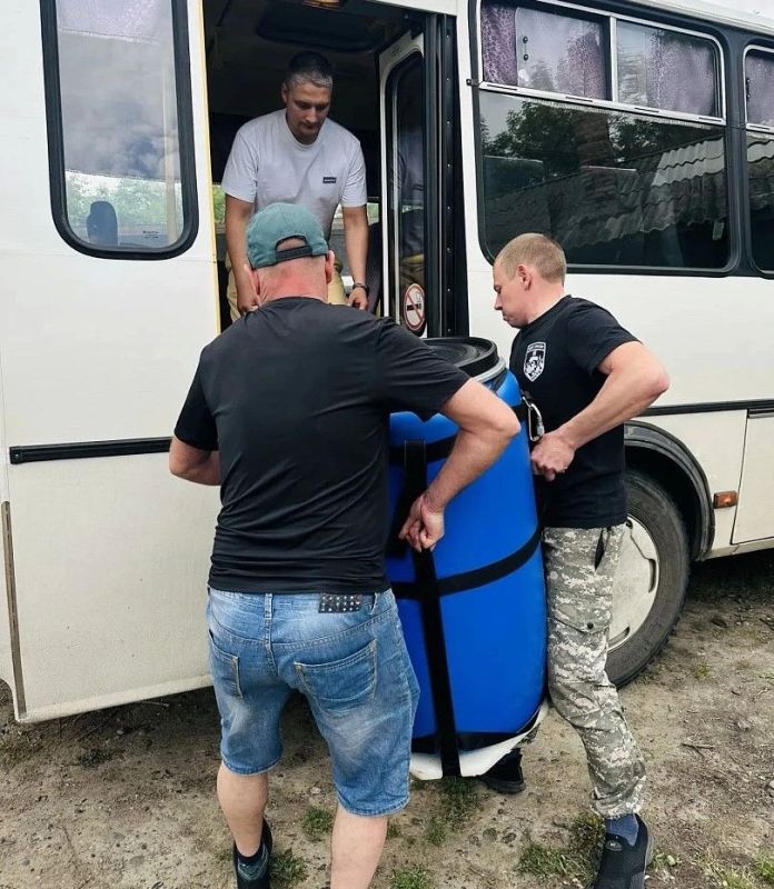 Томская область в огне: на помощь отправили лесных пожарных Хакасии Томская область в огне: на помощь отправили лесных пожарных Хакасии