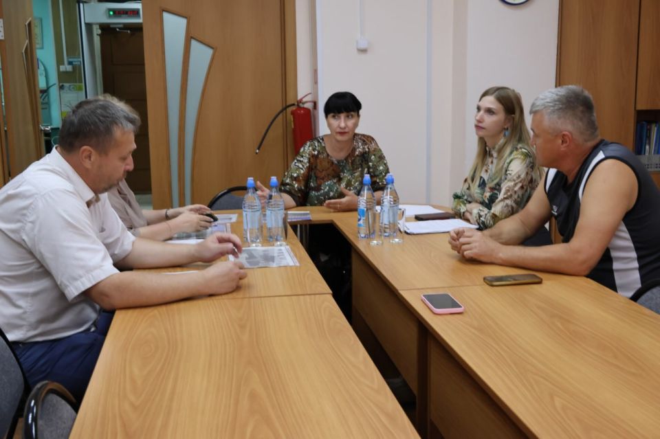 Абаканский Центр психолого-педагогической, медицинской и социальной помощи готовится к обновлению Абаканский Центр психолого-педагогической, медицинской и социальной помощи готовится к обновлению