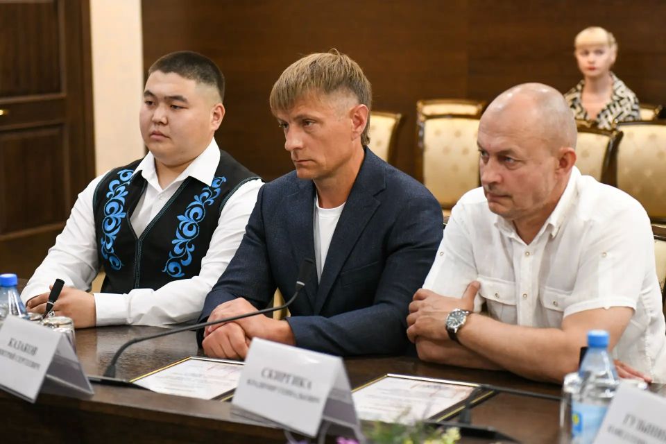 Валентин Коновалов: Подвели итоги конкурса грантов в области сельского хозяйства Валентин Коновалов: Подвели итоги конкурса грантов в области сельского хозяйства