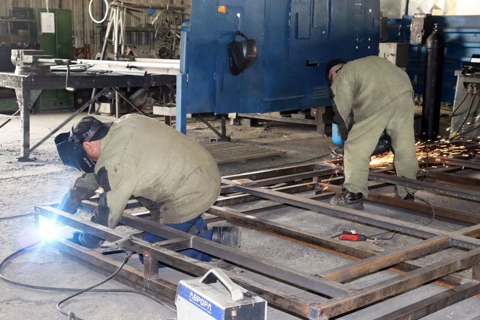 Для Абакана изготовят современные остановочные павильоны Для Абакана изготовят современные остановочные павильоны