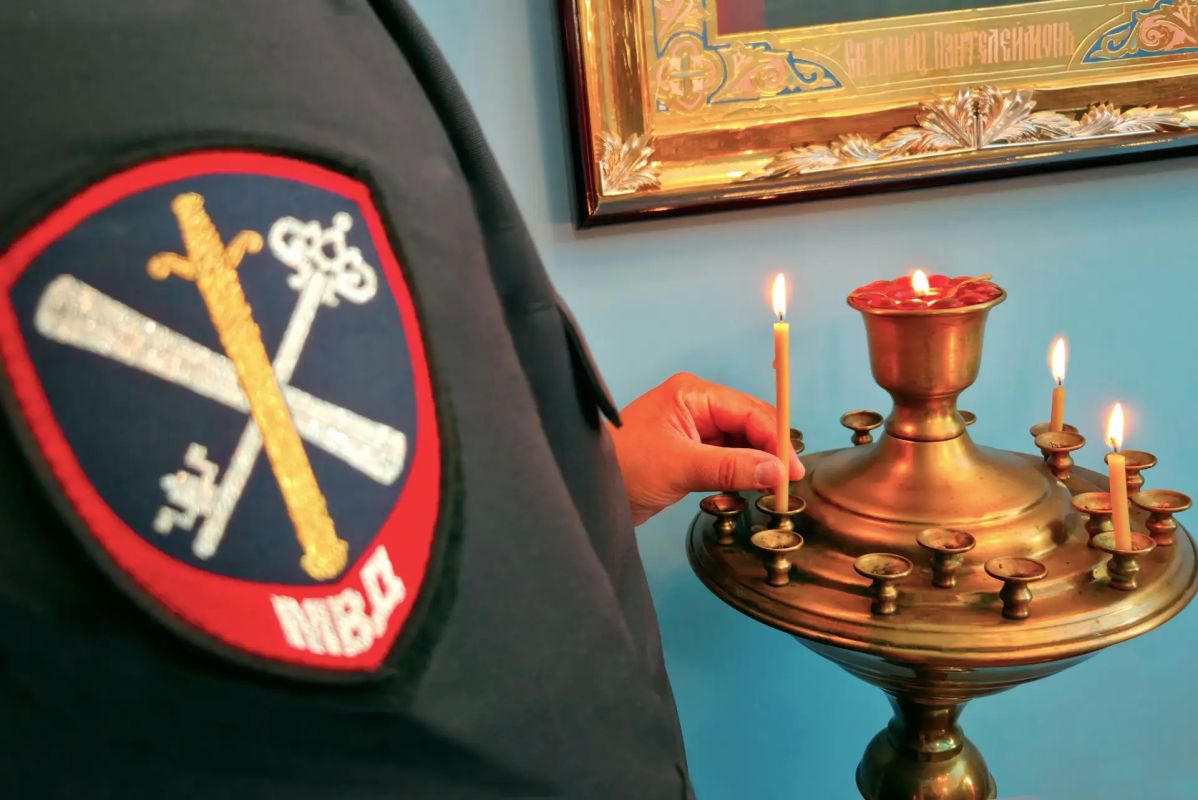 В День памяти и скорби в МВД по Республике Хакасия состоялась Божественная литургия В День памяти и скорби в МВД по Республике Хакасия состоялась Божественная литургия